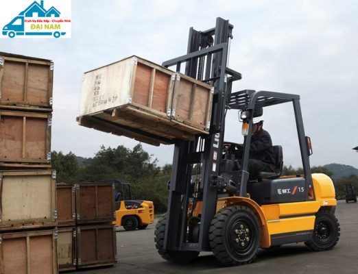 Đội bốc vác thuê 1 Đội bốc vác thuê